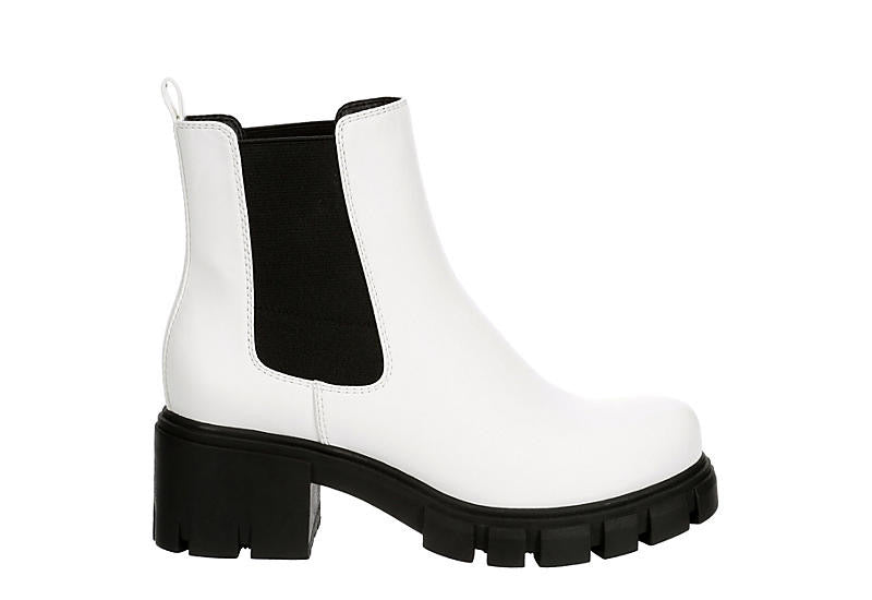 White madden shop girl boots