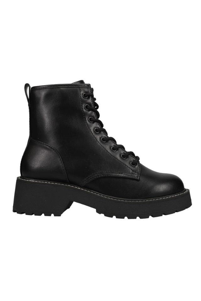 Madden girl combat boots 2025 black
