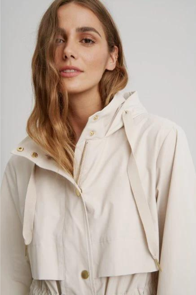 Nikki Jones Ladies Rain Coat Quinn - Sand