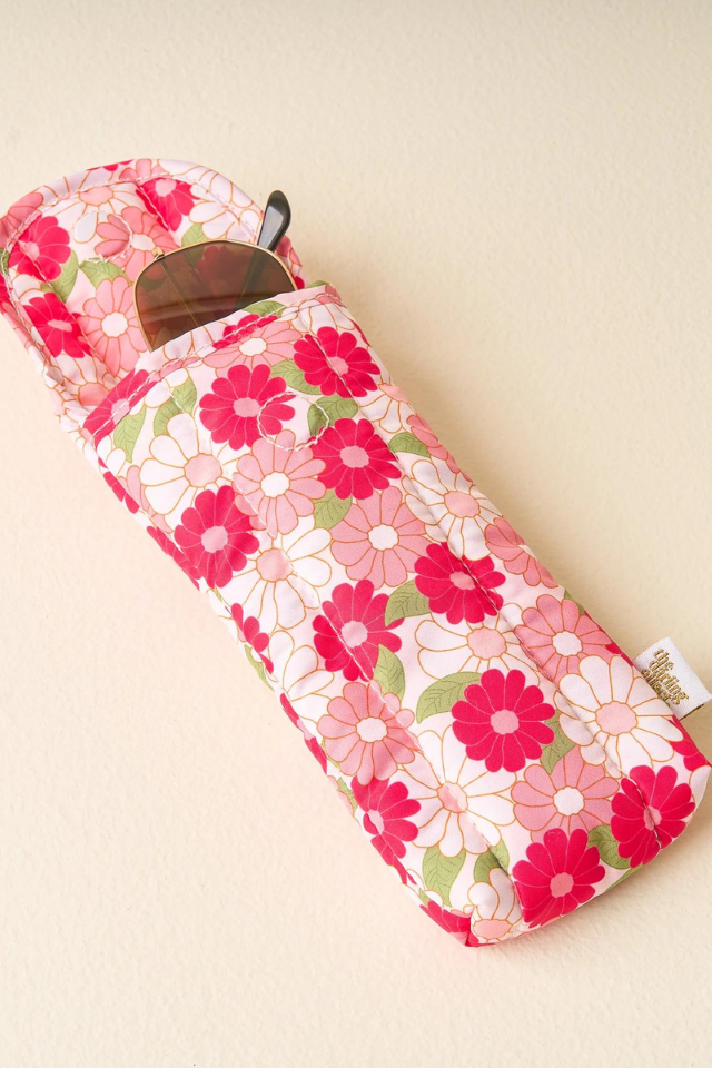 Darling Effect Sunglasses Case