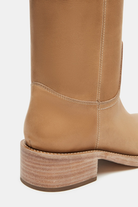 Steve Madden Riggs Banana Leather Boot