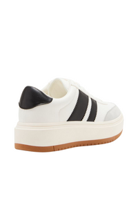 Madden Girl Navida - White/Black