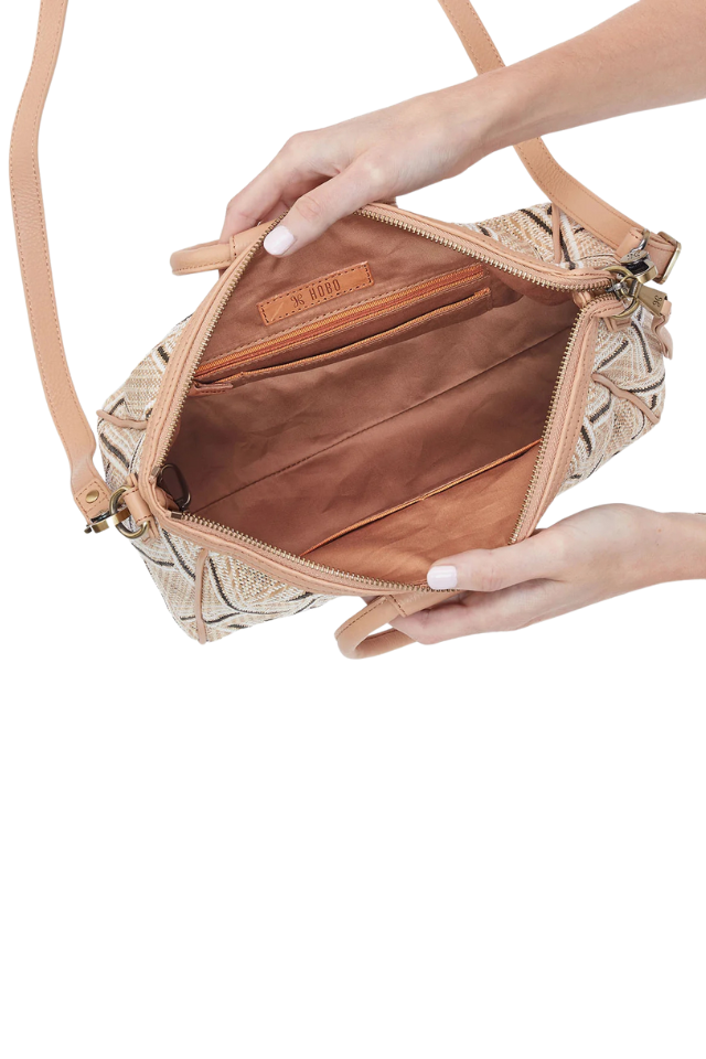 HOBO Sheila Medium Satchel - Cream Raffia