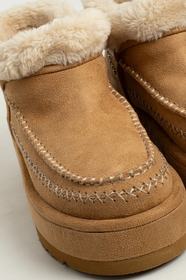 Shu Shop Ulla - Camel Suede