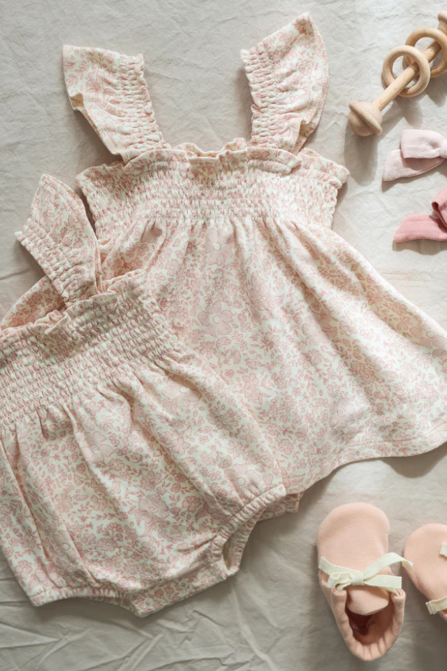 Quincy Mae Smocked Jersey Dress - Pink