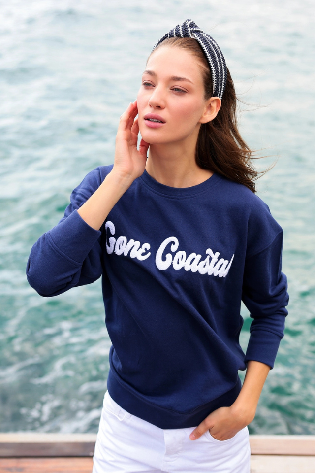 Gone Coastal Sweatshirt - Navy