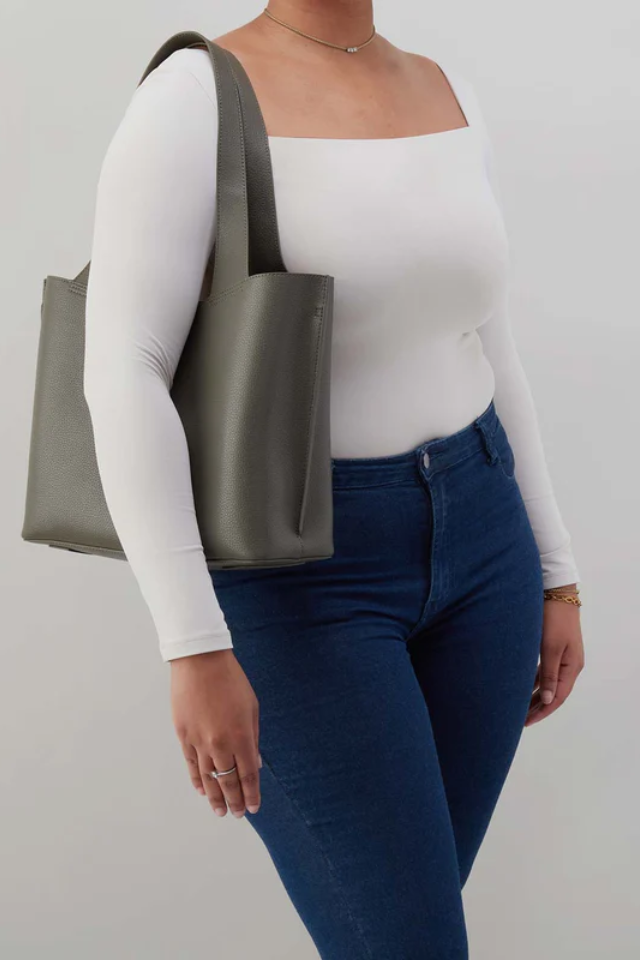 Hobo Vida Tote - Desert Palm