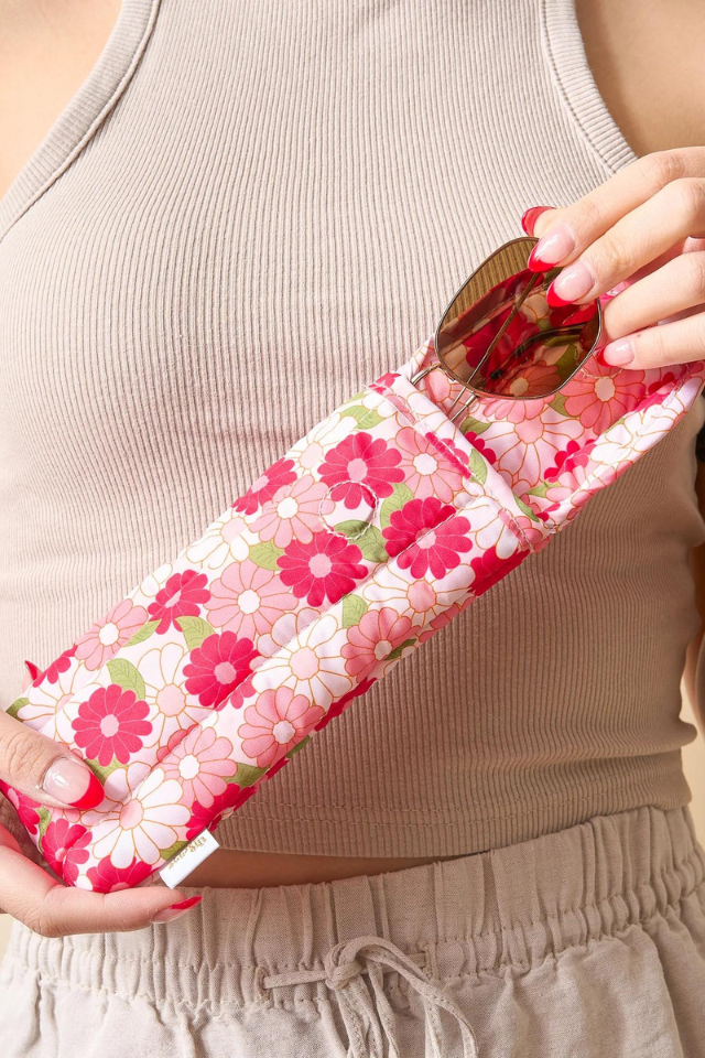 Darling Effect Sunglasses Case