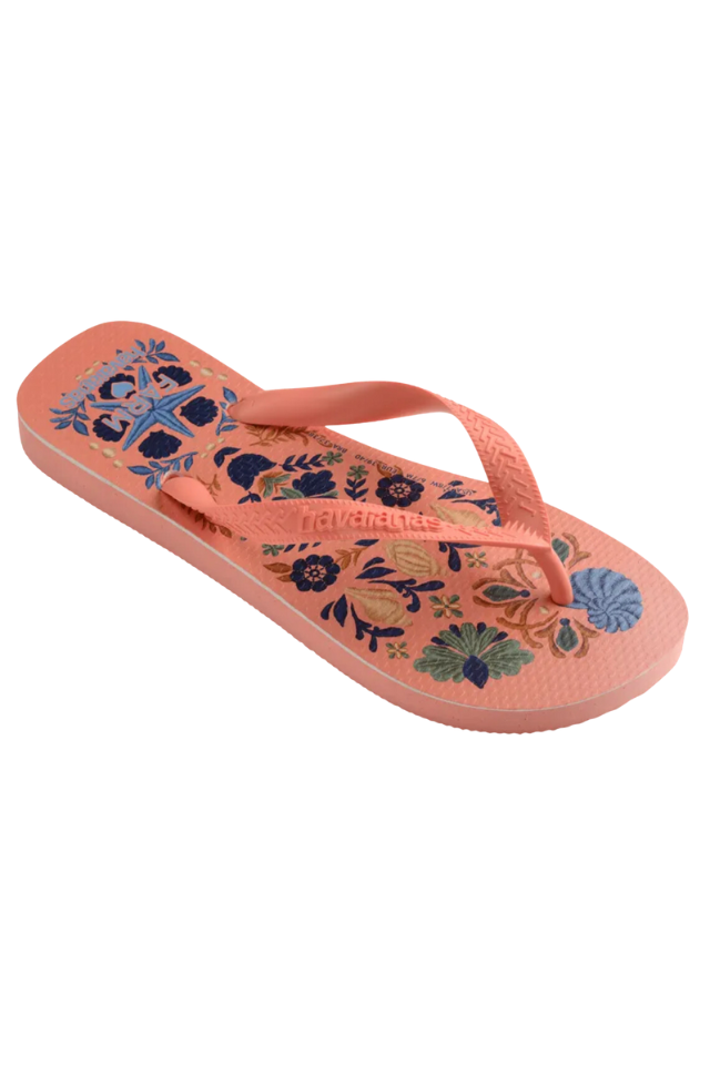 Havaianas Farm Rio Seashell Tapestry Flip Flops - Peach Rose