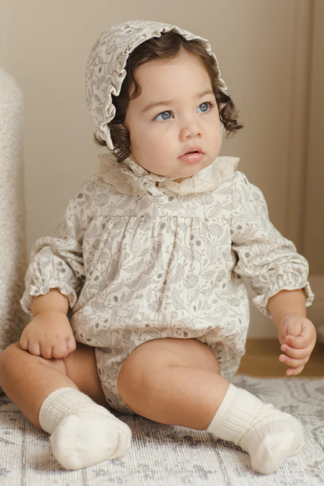 Quincy Mae Collared Bubble Romper - Winter Floral