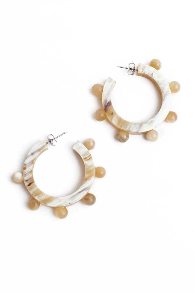 Sunshine Tienda Natural Bead Hoops