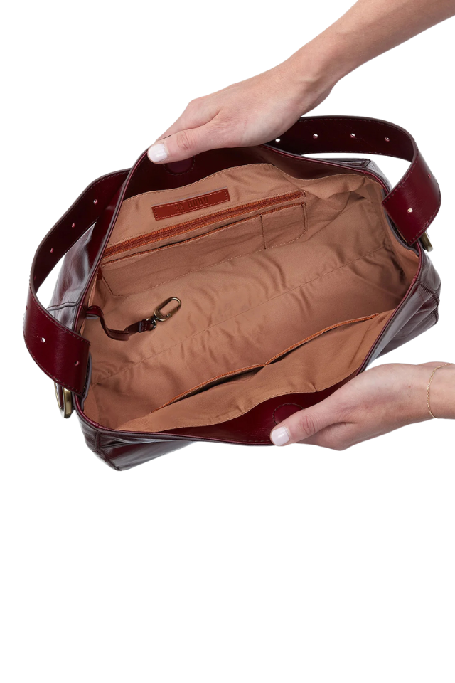 HOBO Render Shoulder Bag - Winterberry