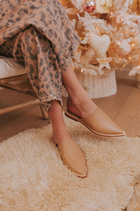 Free People Becky Flat - Almond