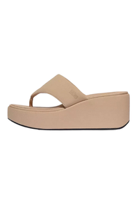 Fit Flop Platforms Wedge Toe-post Sandal - Classic Beige