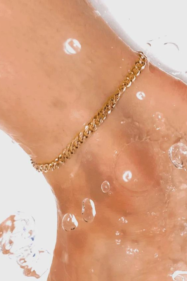 Ellie Vail Nyx Curb Chain Anklet - Gold